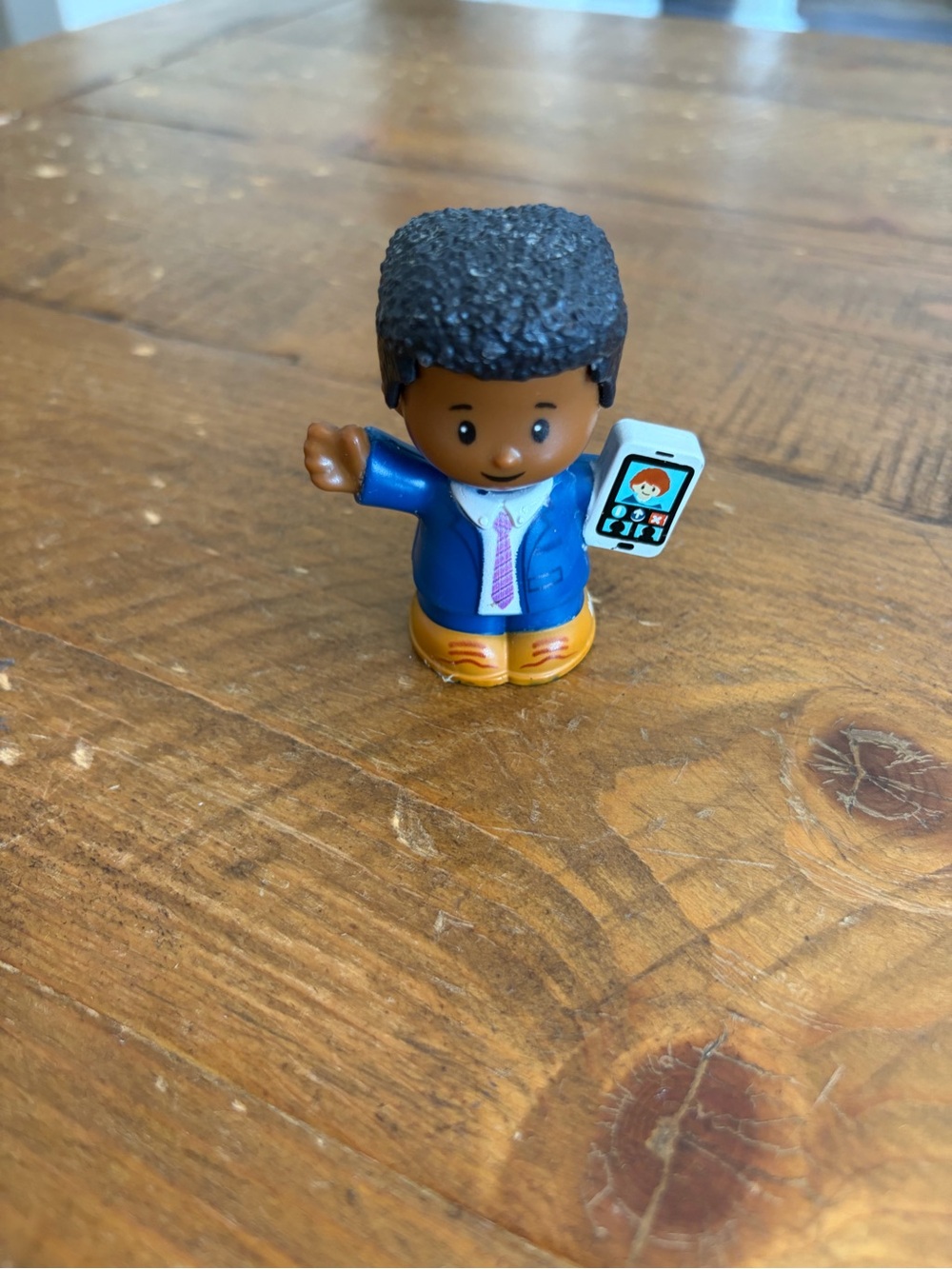 Fisher Price Little People Dad with smartphone   as is